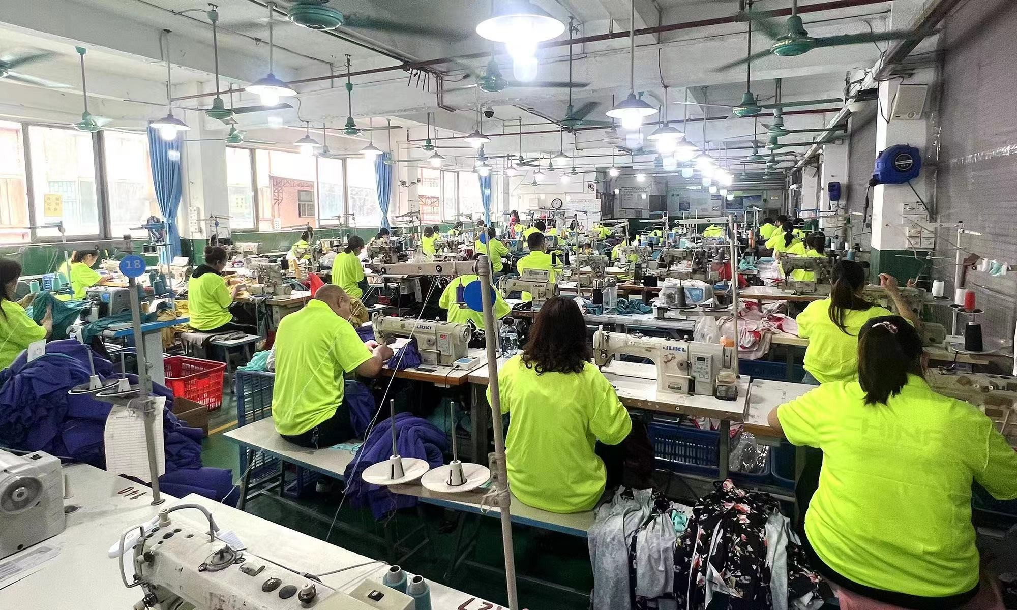 Guangzhou Vinas clothing technology Co., LTD 工場生産ライン