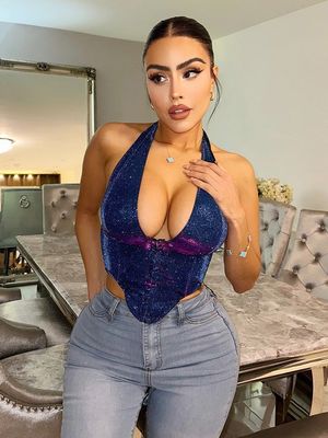 女性の新しいセクシー スパイス トップファッションスタイル スリムショートハルターベスト