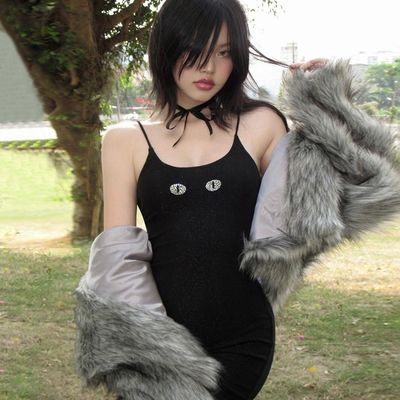 夏の新しいファッション セクシーカスタム ホットドリル 露出バックパック ヒップストラップドレス
