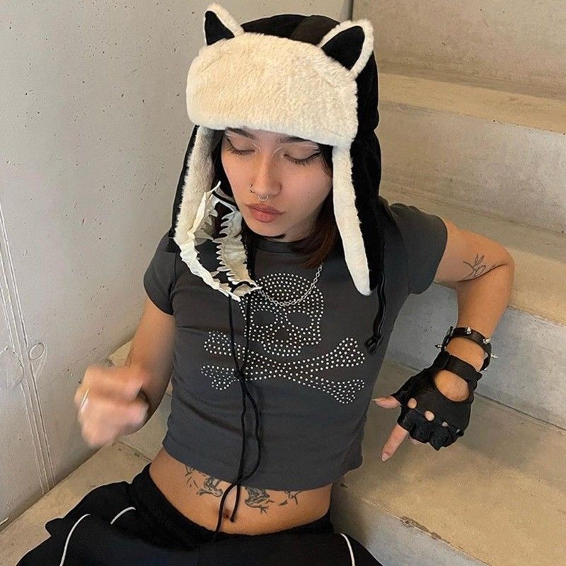 新しいファッションストリートショット スリムフィット カスタムアイロン ダイヤモンド 短袖Tシャツ 女性